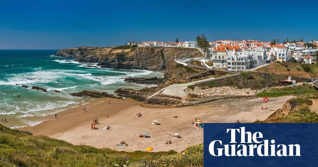Portugal: British pair drown as man attempts to save woman in difficulty | World news | The Guardian -