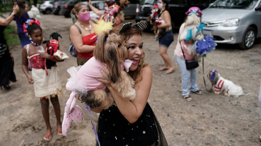 Human festivities scrapped, Rio's Carnival goes to the dogs -