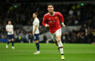 Cristiano Ronaldo wins Manchester United's Play of the Month award for October