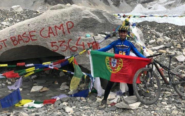 You can all stop Everesting now, this Portuguese guy has done it for real (well, most of it)