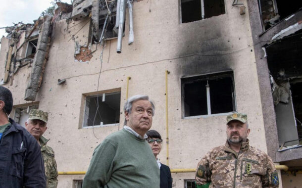 Russia Strikes Kyiv While UN Chief Guterres Meets With Zelenskyy in the City